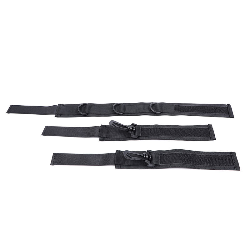 OHMAMA FETISCH - NYLON-HANDSCHELLEN UND -HALSBAND