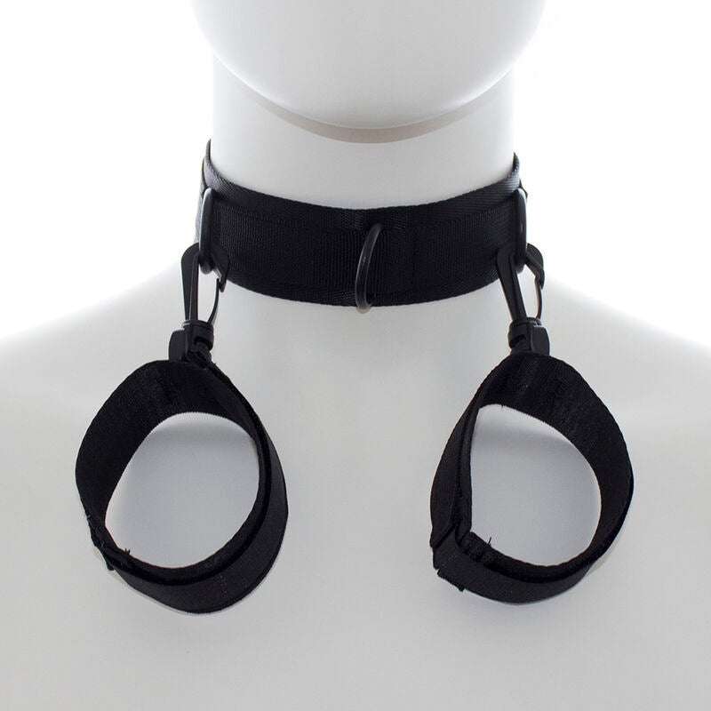 OHMAMA FETISCH - NYLON-HANDSCHELLEN UND -HALSBAND