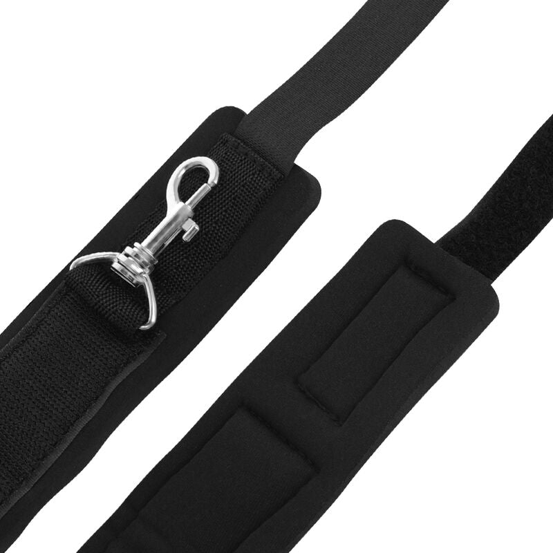 CIEMNOŚĆ - KAJDANKI DO DRZWI BONDAGE