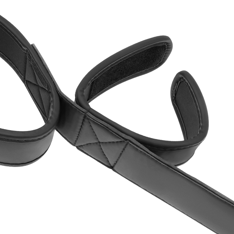 Fetisch-Submissive - Bondage-Spreizstange mit Noprene-Auskleidung