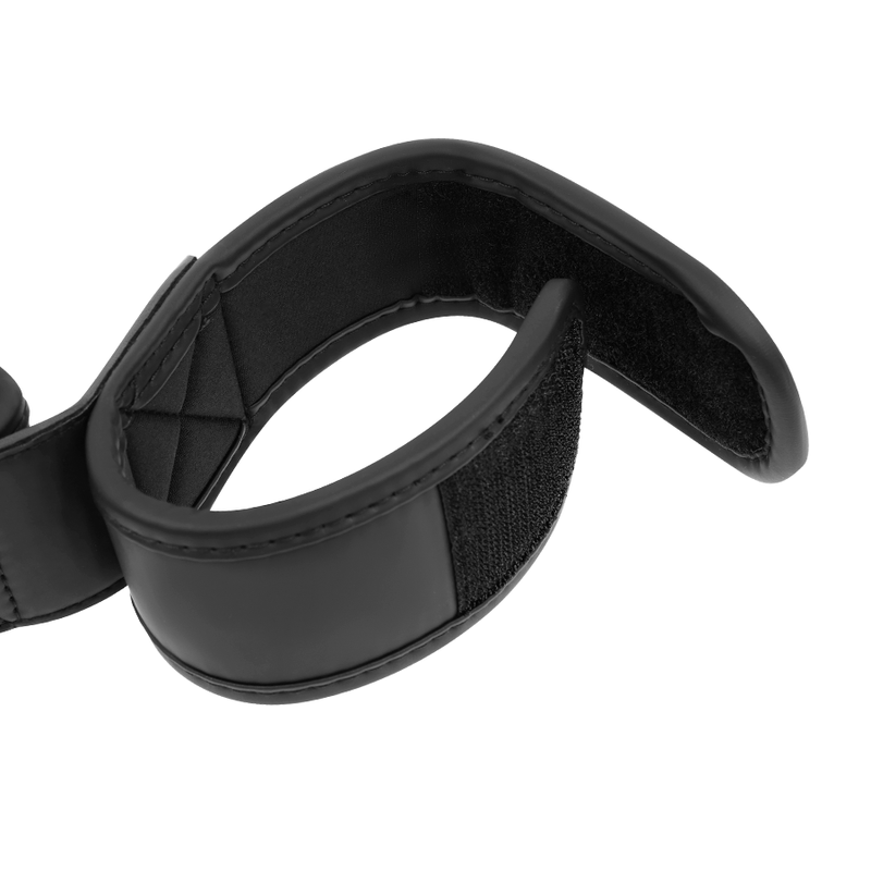 Fetisch-Submissive - Bondage-Spreizstange mit Noprene-Auskleidung